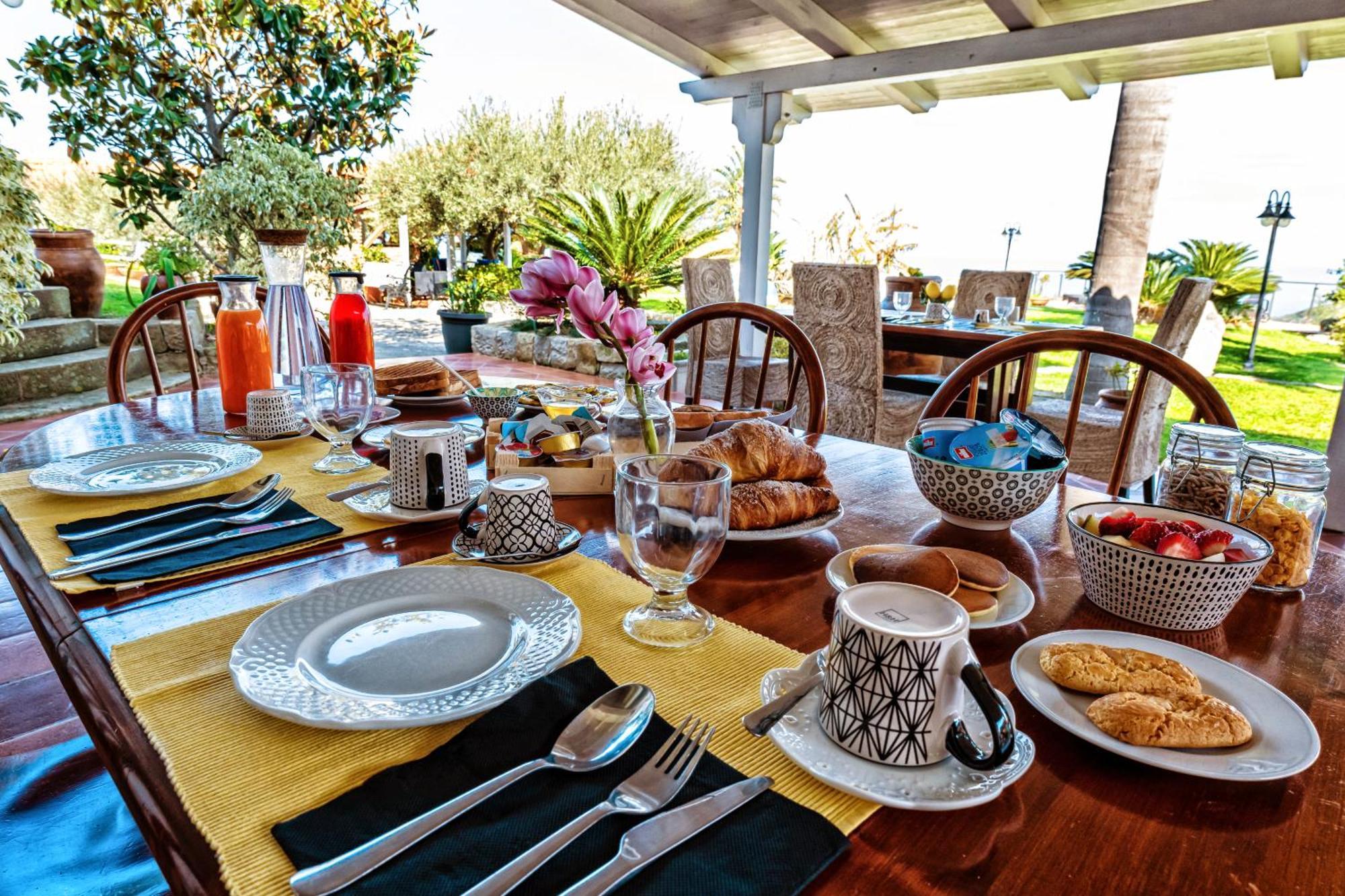 B&B Villa Bency Capo dʼOrlando Exterior foto